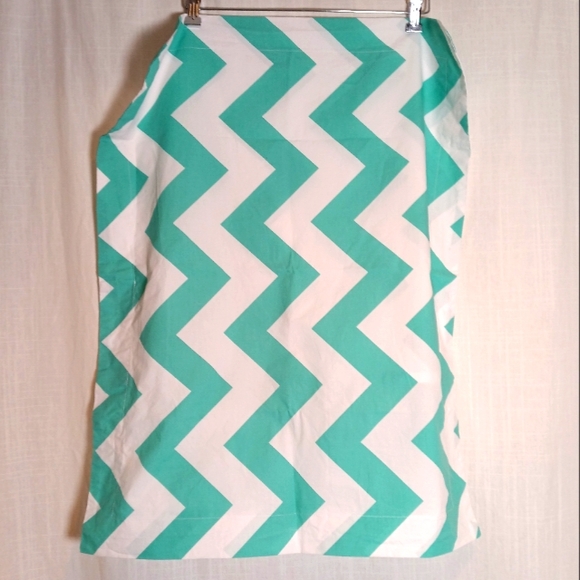 PBteen Zig Zag Chevron Percale Pillow Sham Pair Teal/White - Picture 2 of 4
